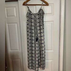 Womens jumper by dress forum Los Angeles size small never worn